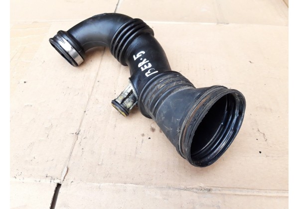 Патрубок повітряного фільтра Peugeot/Citroen, 308, 407, C4, C5, Berlingo, Partner, 1.6HDi, 9656953680